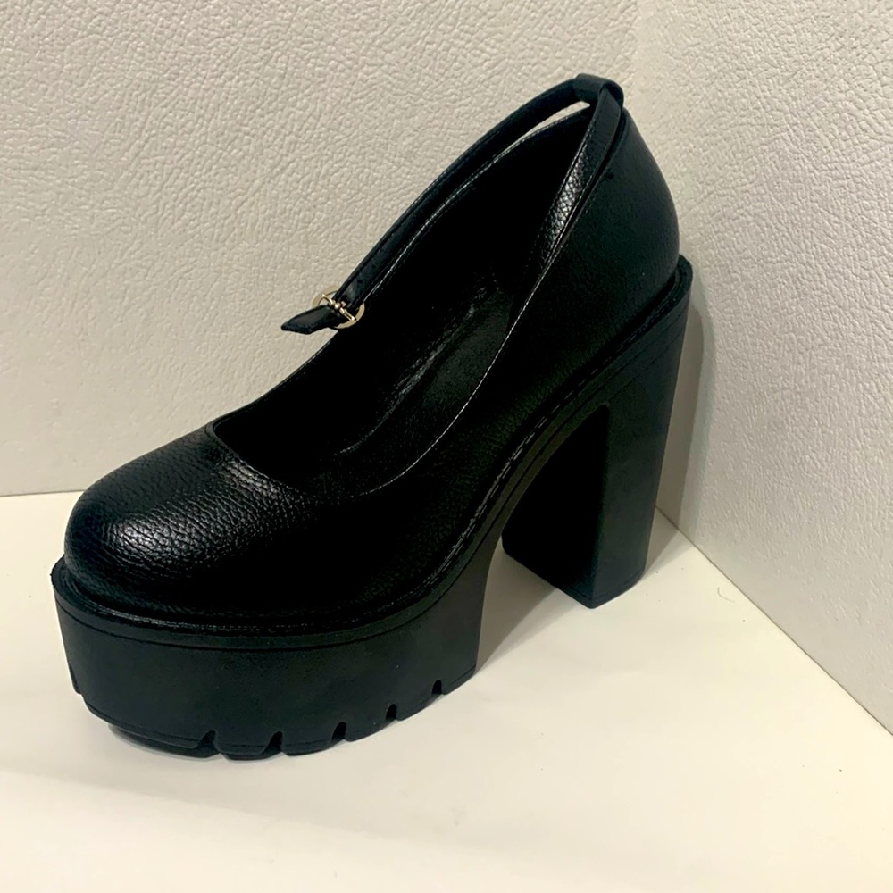 Platform Pumps